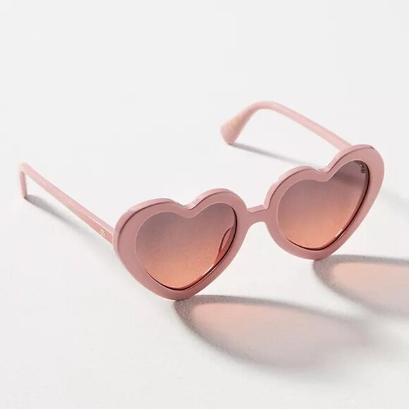 Lele Sadoughi Heart Sunglasses Pink Blush Oversized Gradient Lenses NWOT - Picture 4 of 16
